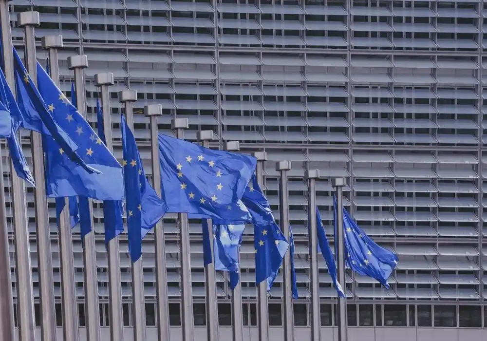 „Evropska pravda“ tvrdi: Slovačka i Malta ne podržavaju usvajanje 18. paketa sankcija EU protiv Rusije