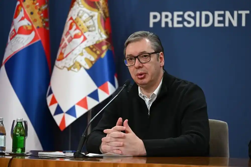 Glavni urednik ruskog časopisa tvrdi: Njemcima i Britancima ne odgovara Vučić, žele da ga sruše