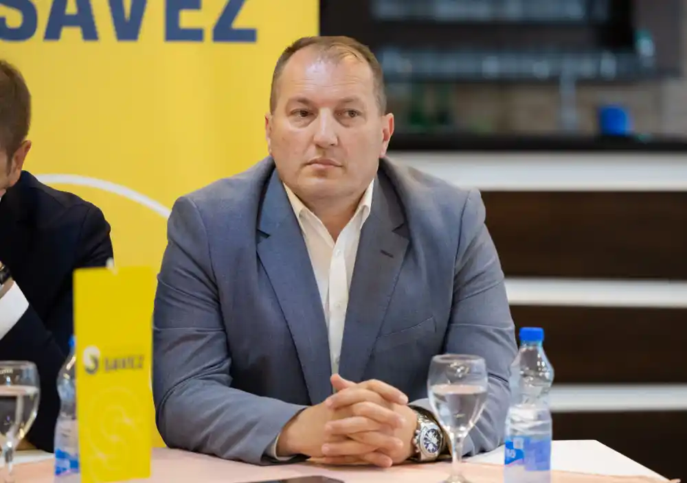 Kalač: Ibrahimović kasni sa pokušajem opravdanja političkog savezništva sa onima koji urušavaju antifašistički karakter Crne Gore