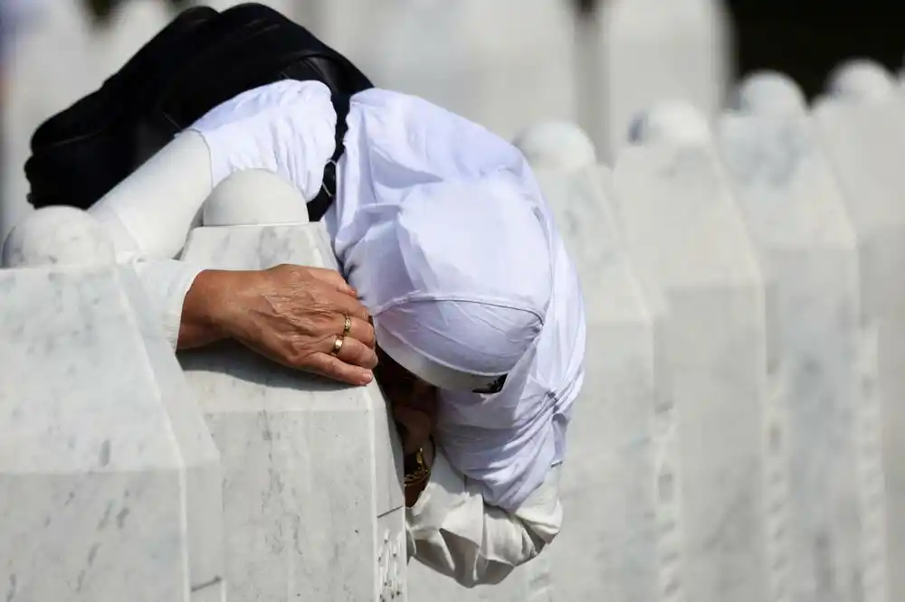 Komemoracija povodom 30. godišnjice genocida u Srebrenici: „Bilo bi pogrešno pripisivati teret sramote cijelim narodima“