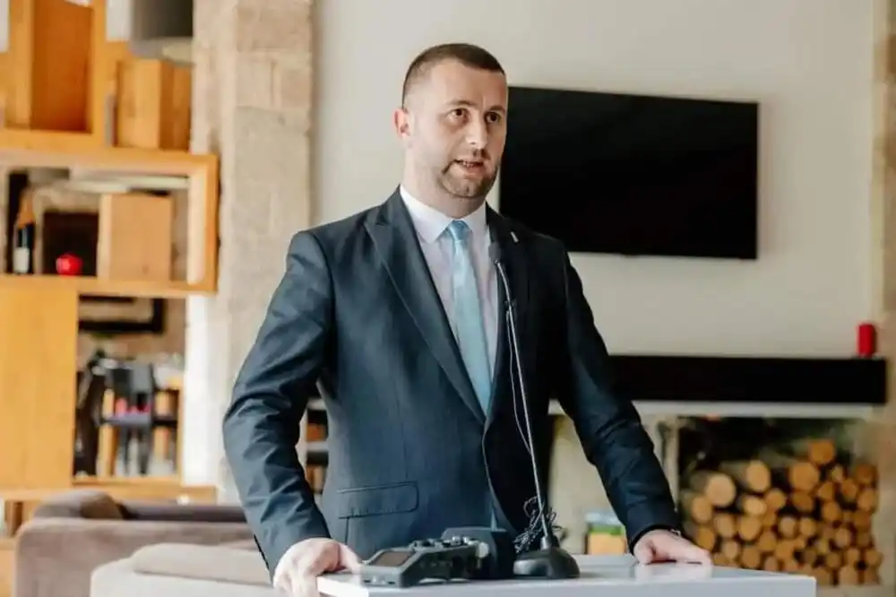 Demokratska i Durmitorska inicijativa u ponedjeljak za istim stolom