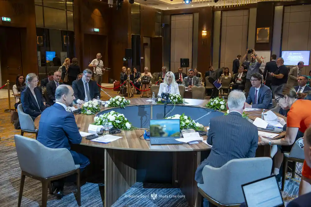 Kopman: „Crna Gora najbolja u sprovođenju Reformske agende u regionu“