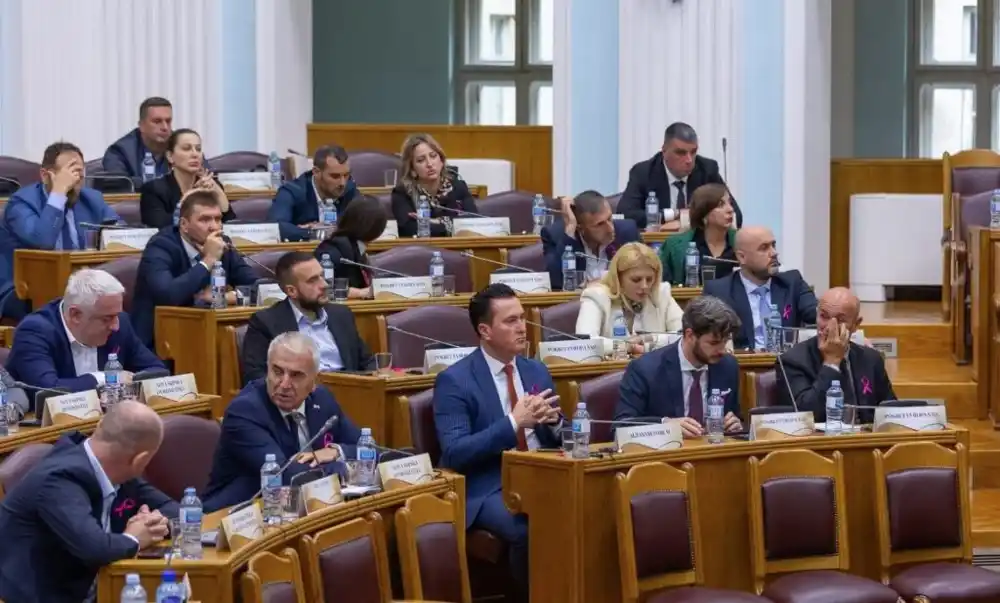 Medojević: PES pravi partijsku tajnu policiju; Diktatura bez diktatora, amatera i neznalica