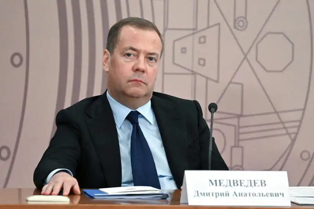 Medvedev podsjetio Trampa na ruske „Sudnji dan“ nuklearne kapacitete dok se verbalni sukob rasplamsava