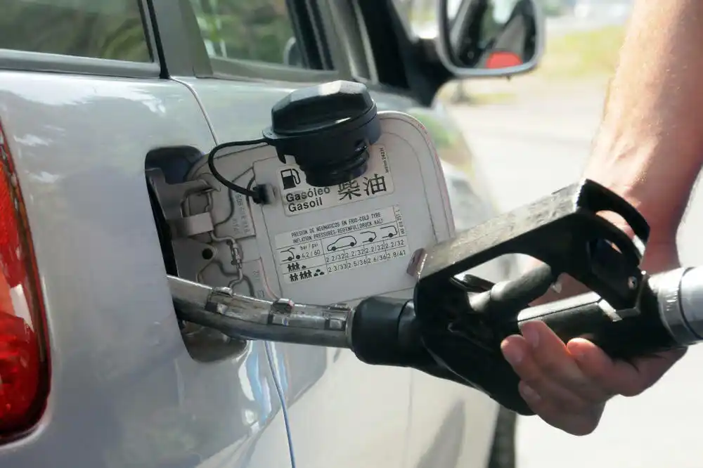 Ministarstvo energetike očekuje pad cijena goriva, reagovaće ako bude potrebno