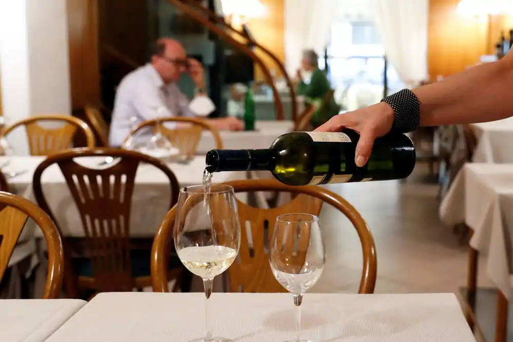 Nacrt nije naklonjen turističkoj privredi: Privredna komora predala 30 strana primjedbi na tekst Zakona o turizmu