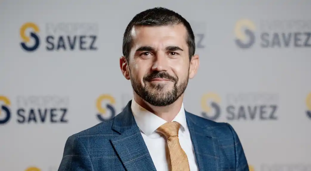 Nenezić: Četnički vojvoda ni na Dan žalosti ne propušta da provocira antifašističku Crnu Goru