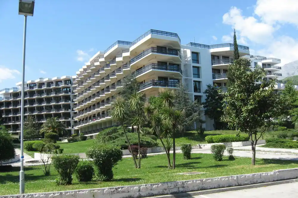 Obustavljena trgovina akcijama Instituta dok traje preuzimanje