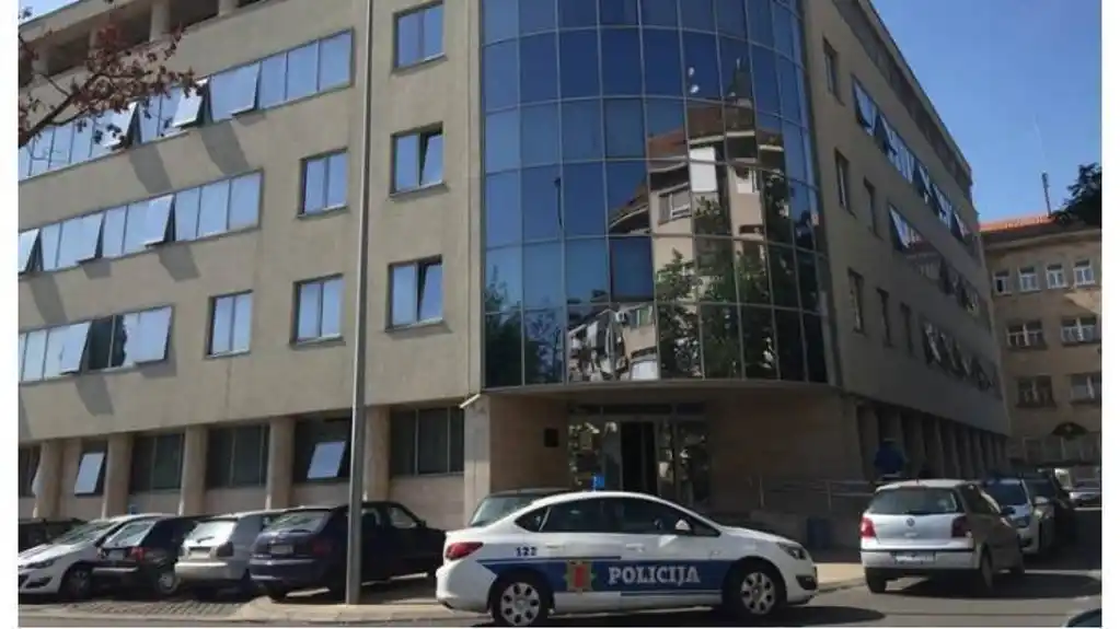 Policija TRAGA za OSUMNJIČENIM za ubistvo u Podgorici, vještače se tragovi, angožovane brojne jedinice