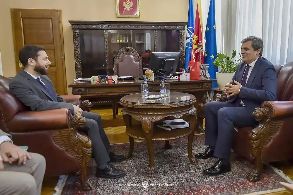 Sastanak Ibrahimović-Kostanjan: Jermenija je prepoznata kao promoter ideje „malih pametnih država“