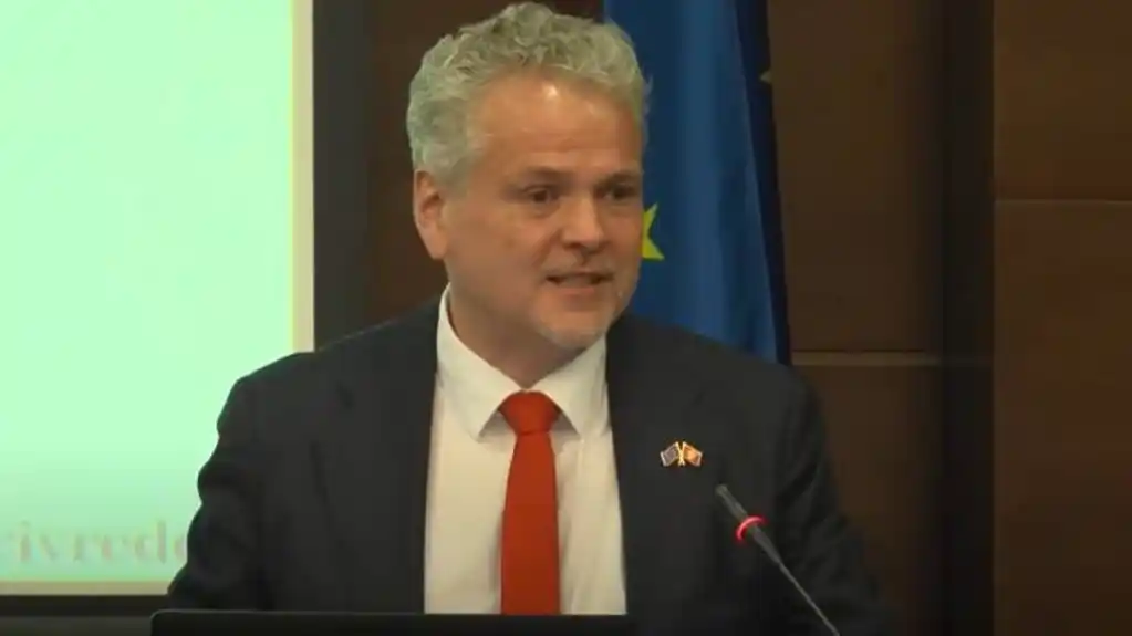 Satler planira novu seriju RAZGOVORA  sa predstavnicima vlasti i opozicije
