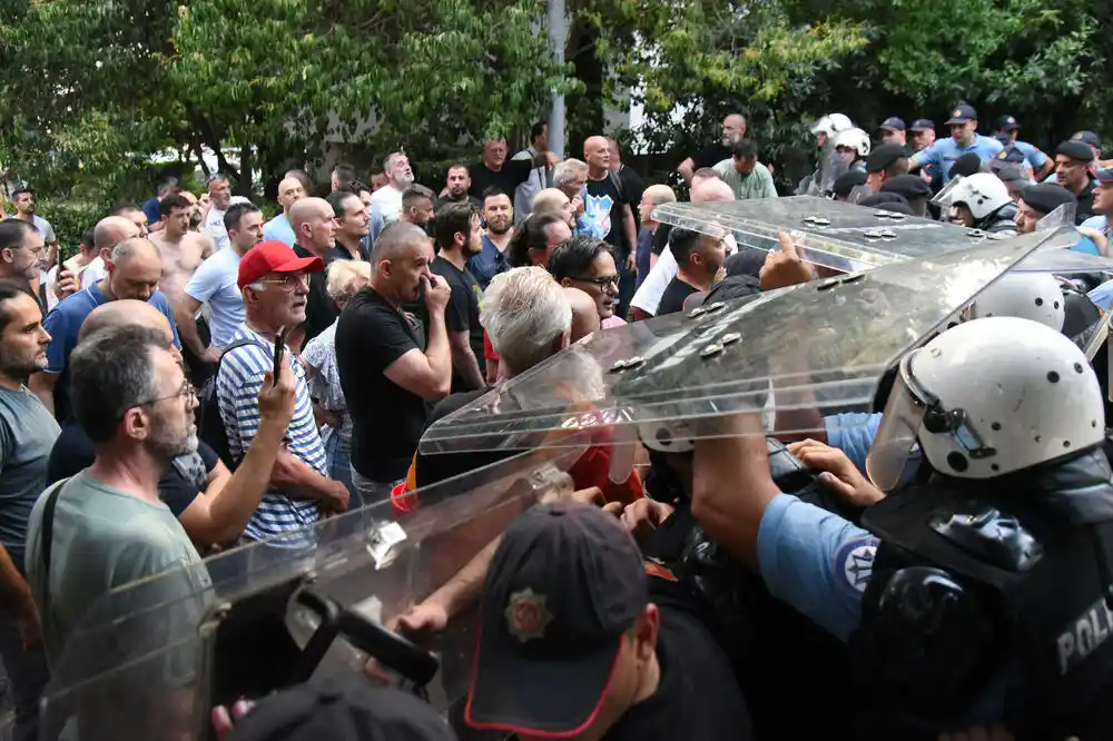 Savjet: Provjerićemo postupanje policije u slučaju protesta kod Vile Gorica