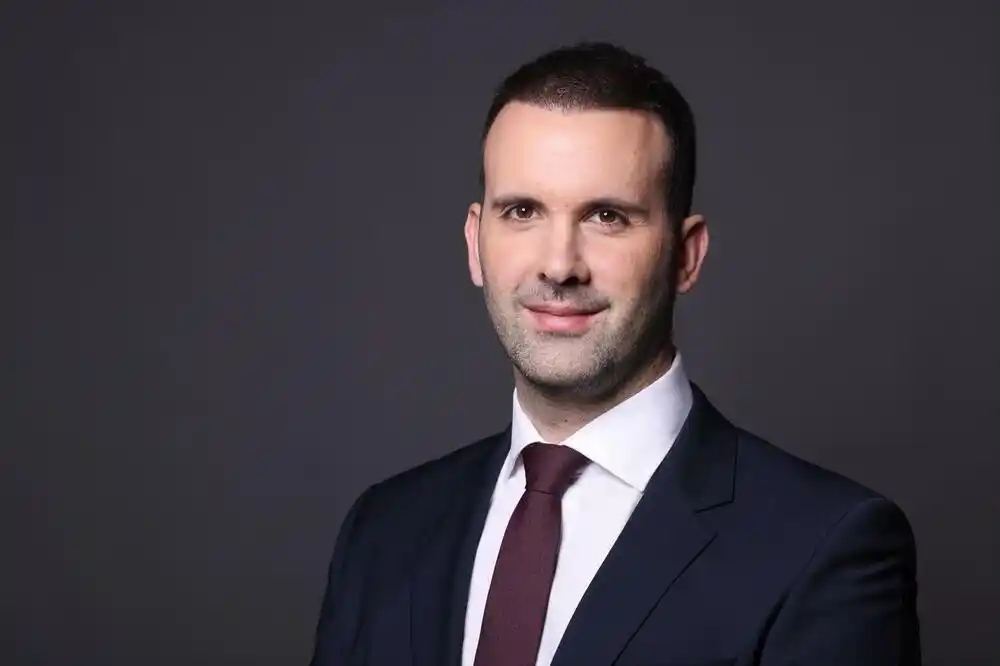 Spajić: Nek nam sve buduće borbe budu za veće plate, penzije i evropski standard