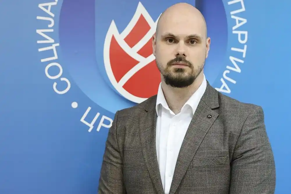 Stanišić: Novac trošen na „novinare“ i „analitičare“ koji po partijskom zadatku šire propagandu i govor mržnje