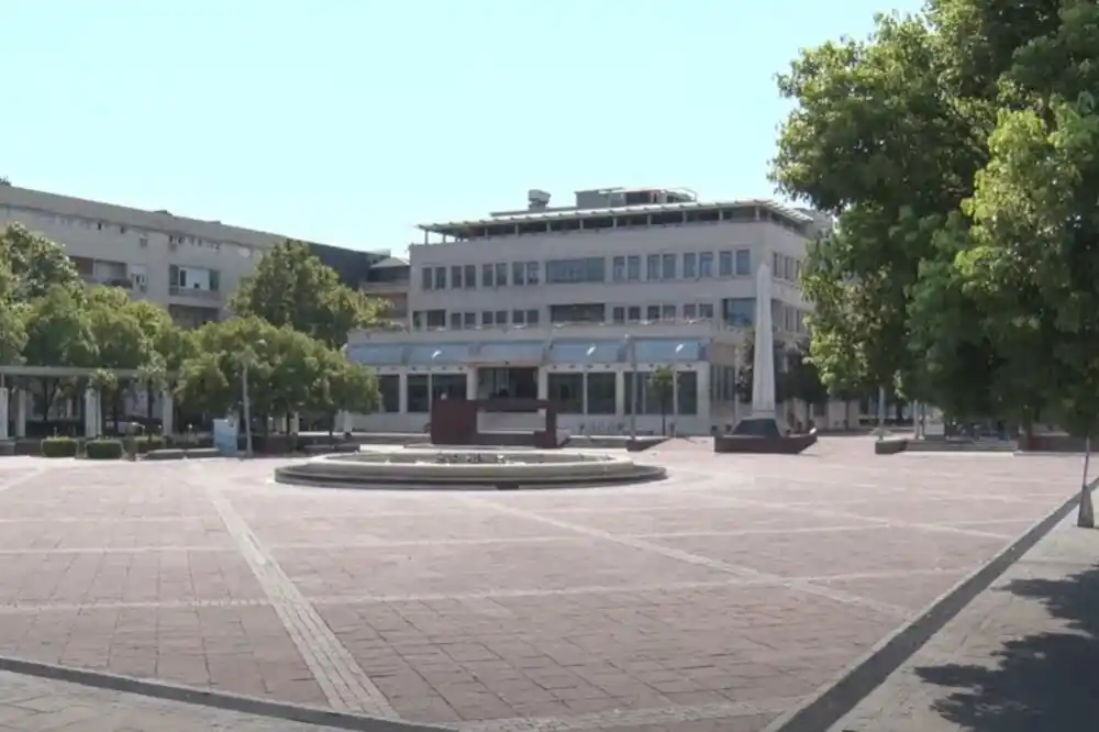 U Crnu Goru stiže novi talas tropskih vrućina: Temperature do 40 stepeni