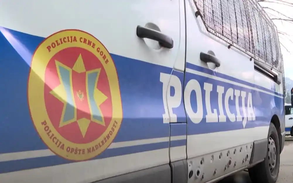 U Podgorici uhapšen osumnjičeni za krijumčarenje migranata: U vozilu zatečeno pet stranaca