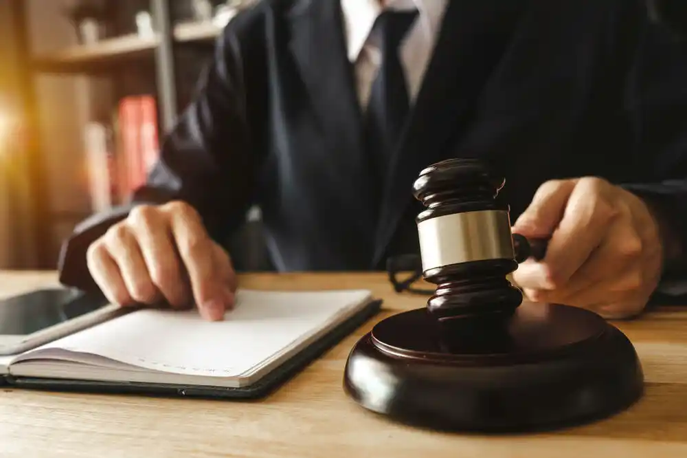 Usvojene dopune seta zakona za povećanje zarada sudijama i tužiocima