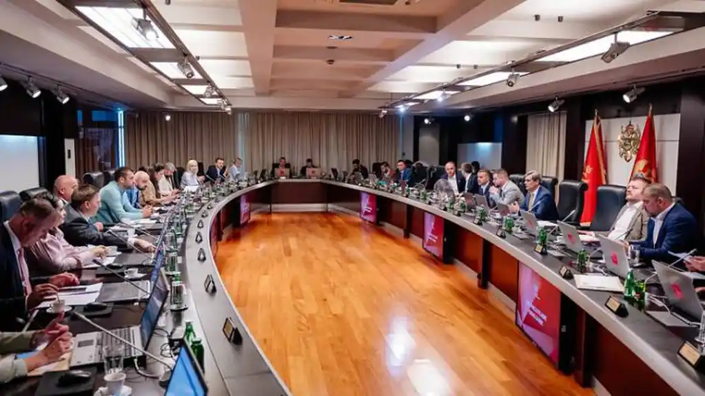 Vlada do juna OSTVARILA 53,7 odsto plana – Najuspješniji resori Đeljošaja i Vukićević