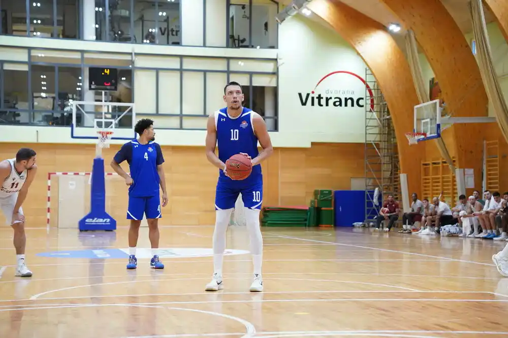 Budućnost savladala Trapani u prvom kontrolnom meču