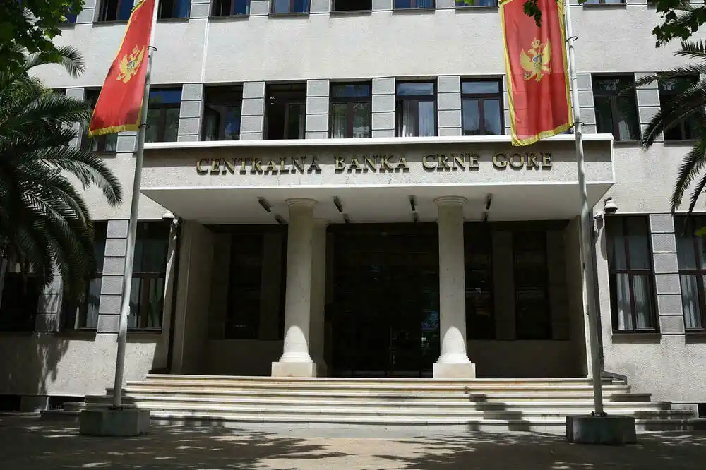 CBCG kaznila Adriatic banku sa 3,6 miliona eura, spor u toku