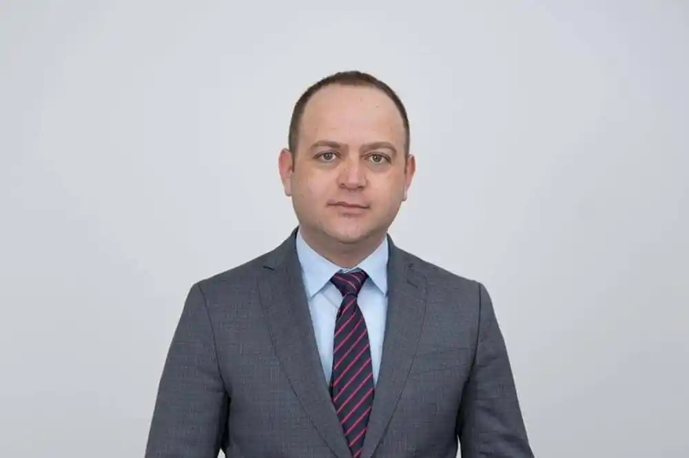 Ivanaj dao izjavu policiji povodom tužbe koju je podnio Milatović