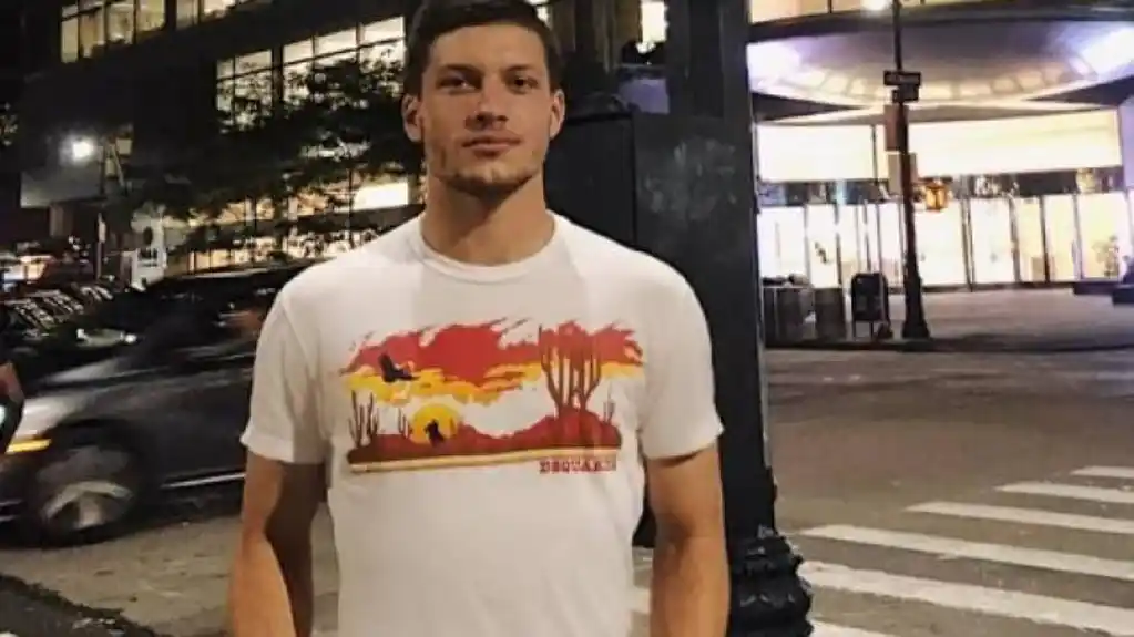 Luka Jović ZVANIČNO u AEK-u