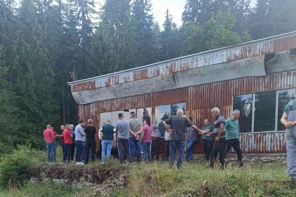 Mještani MZ „Meljak“: Koncesionari uništili puteve
