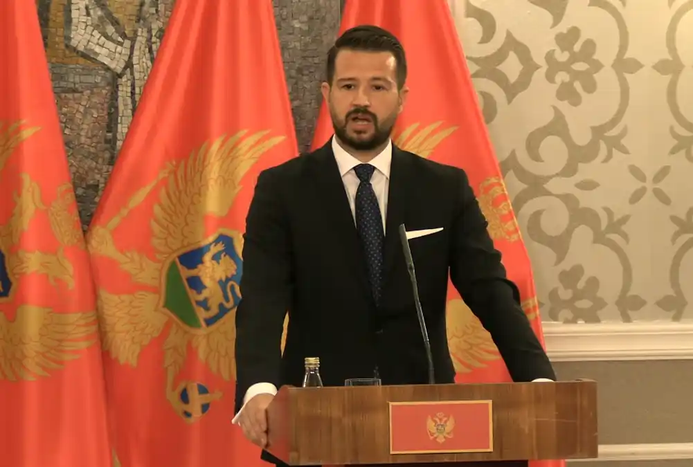 Objavljivanje Milatovićevog broja telefona nije krivično djelo