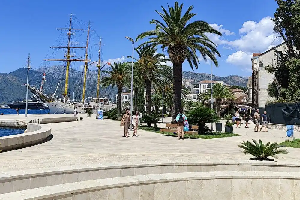 Opština Tivat pomaže adaptaciju zgrada