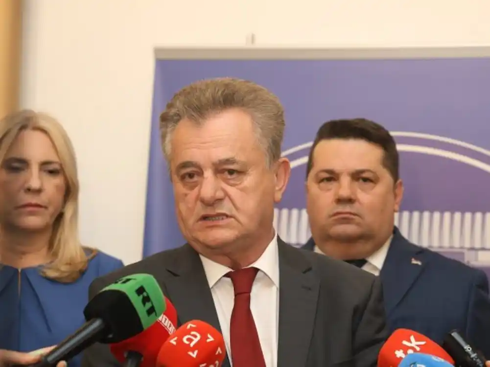 Popović: Referendum važan za donošenje budućih odluka u Srpskoj