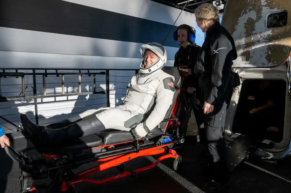 Posada astronauta se vratila na Zemlju sa Međunarodne svemirske stanice poslije pet mjeseci