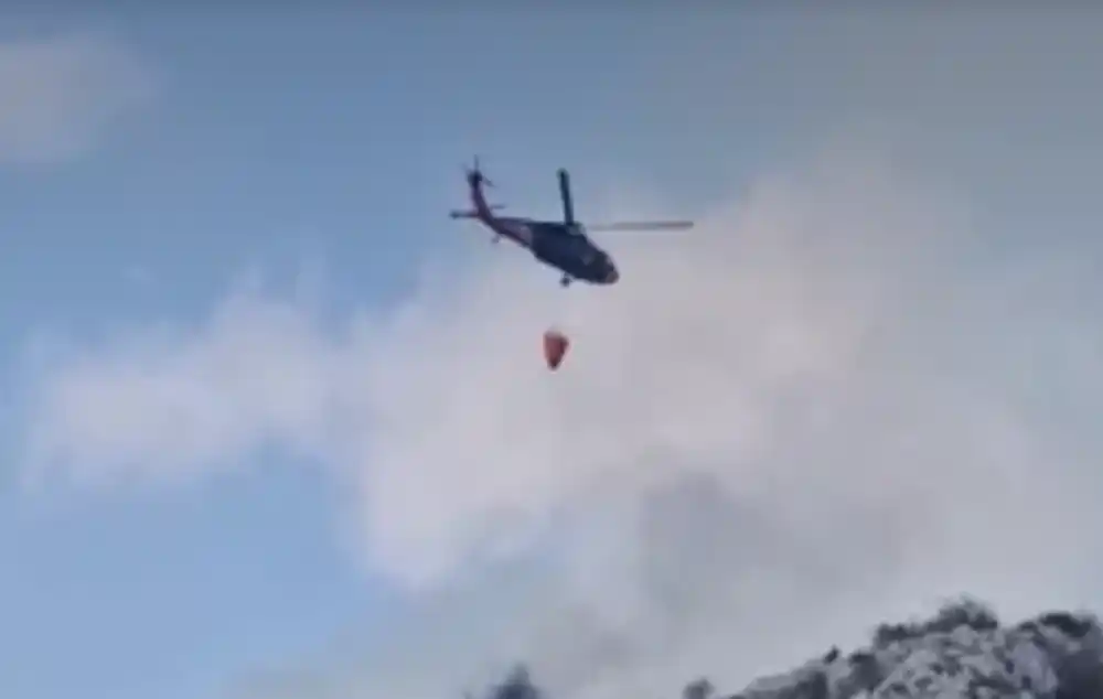 Požar na Brajićima, helikopter Vojske krenuo u gašenje