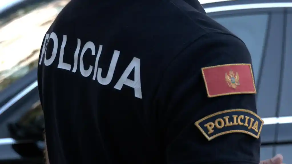 Rožaje: Policajac zloupotrijebio položaj i falsifikovao isprave pa „popio“ krivičnu prijavu