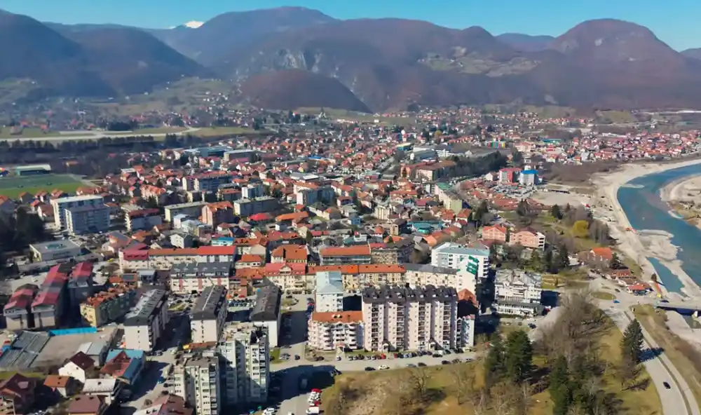 Tri osobe uhapšene zbog tjelesnih povreda u Beranama