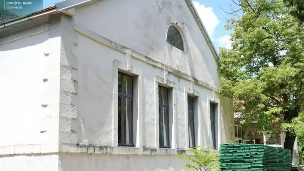 U toku POTPUNA rekonstrukcija škole u Bogetićima