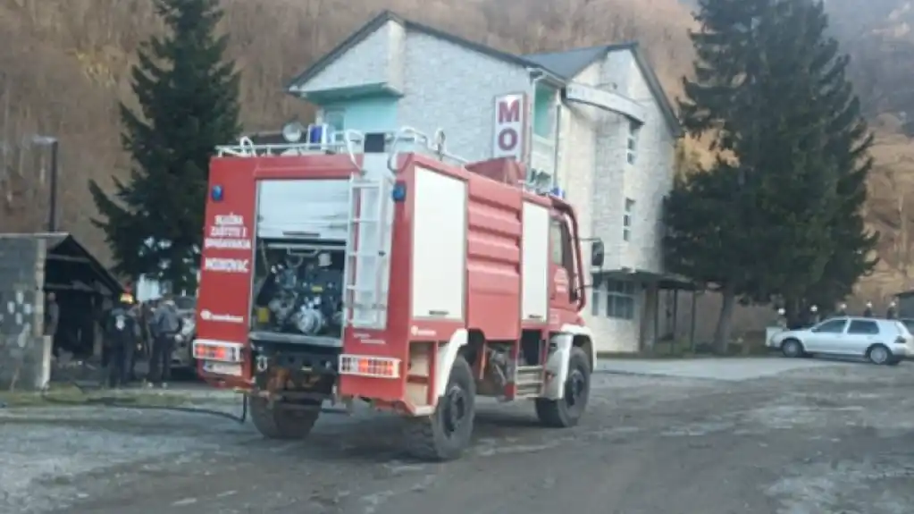 UKRADENO službeno VOZILO iz dvorišta Službe zaštite i spašavanja Mojkovac