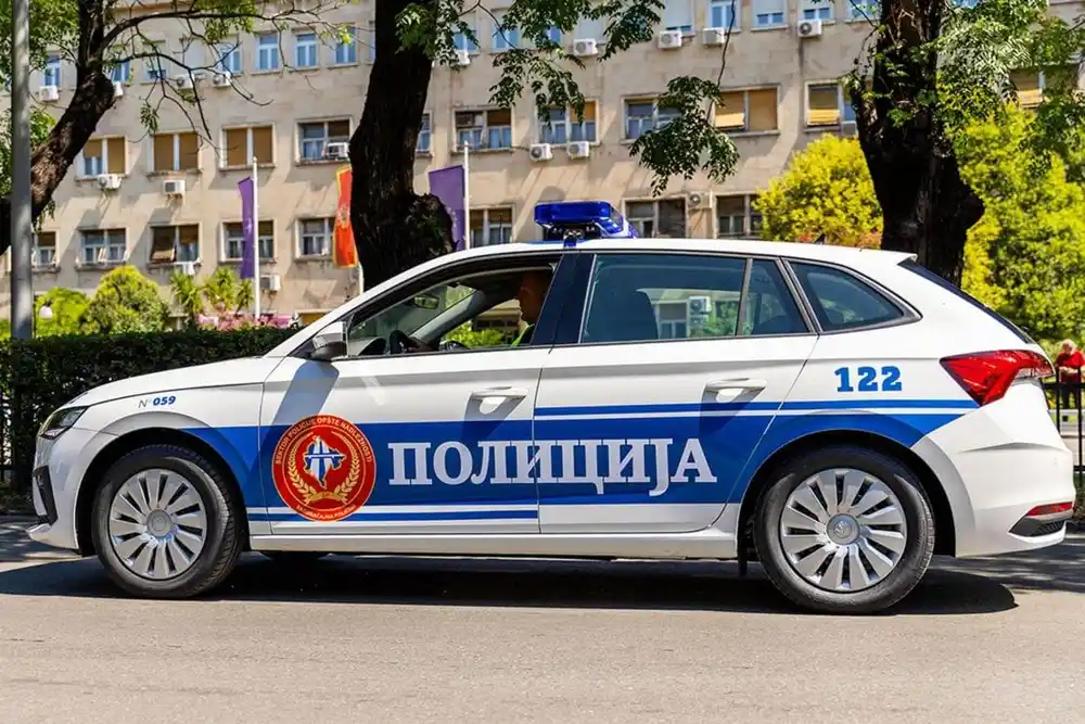 Za 24 sata 19 saobraćajnih nezgoda, jedna osoba teže povrijeđena