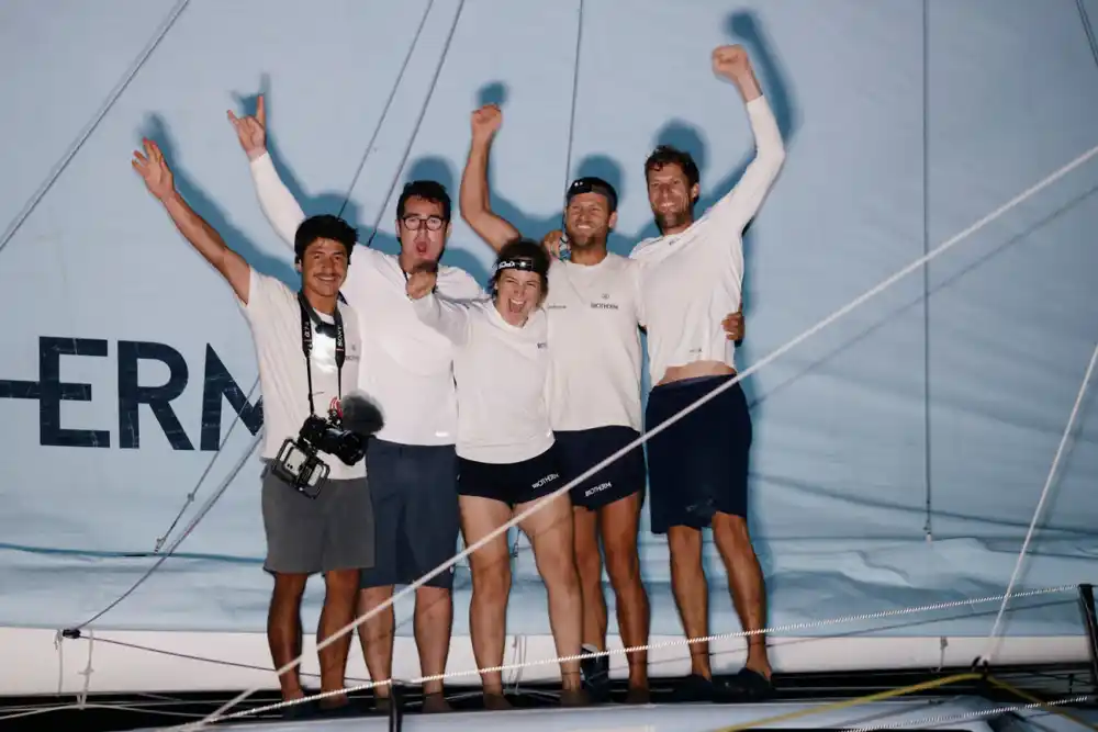 Biotherm slavio u završnoj etapi u Boki Kotorskoj i potvrdio dominantnu ukupnu pobjedu na takmičenju The Ocean Race Europe 202