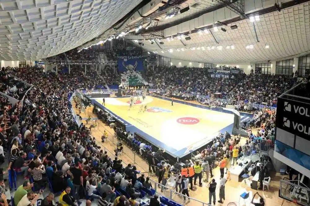 Budućnost počinje sa prodajom sezonskih karata: Za nove vlasnike najjeftinija 120 eura, najskuplja 300
