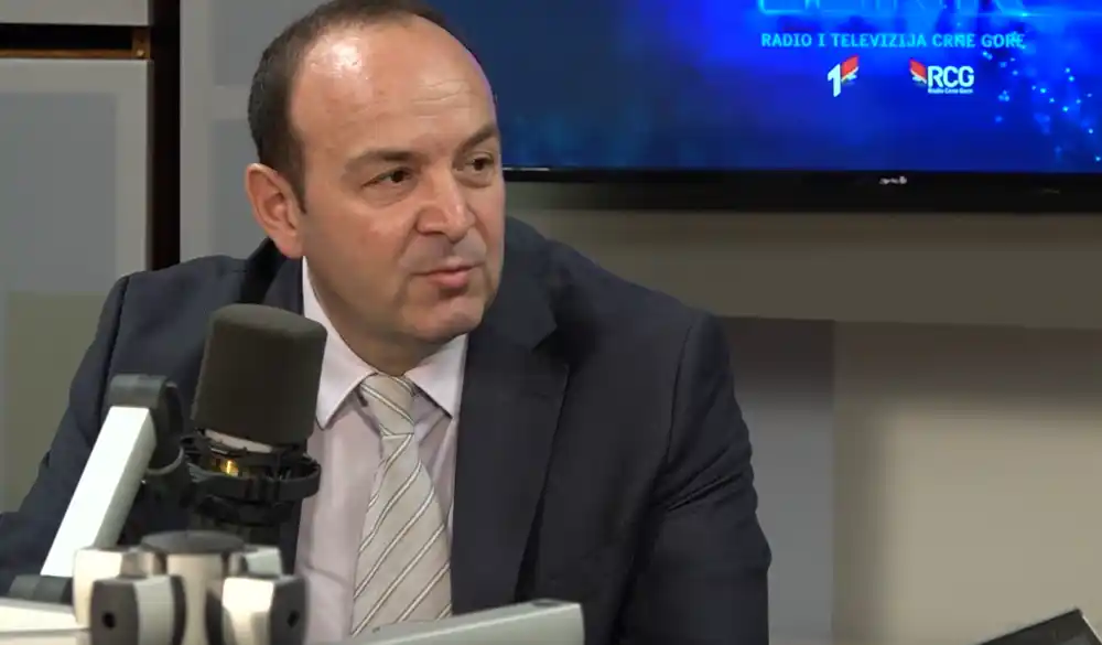 DPS kadar i dalje na vrhu – Nikola Fabris ostao viceguverner sa rekordnom platom od preko 7.000 evra mjesečno!