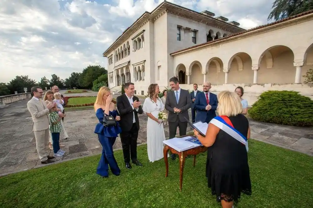 Džihan Abazović kum na građanskom vjenčanju princa Aleksandra Karađorđevića