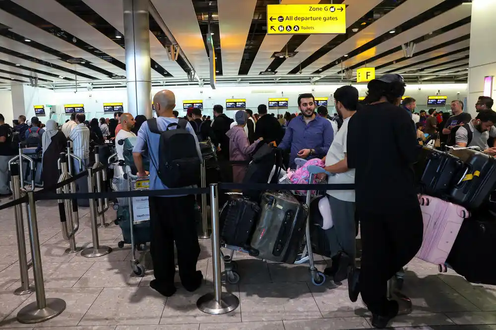 Evropski aerodromi žure da vrate normalan režim letova nakon sajber napada