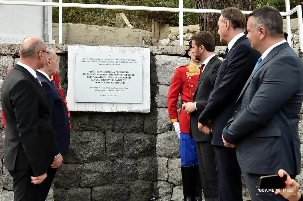 Grlić Radmanu odobreno da dođe u Morinj: Hrvatski ministar položiće vijenac i zapaliti svijeću na mjestu bivšeg logora