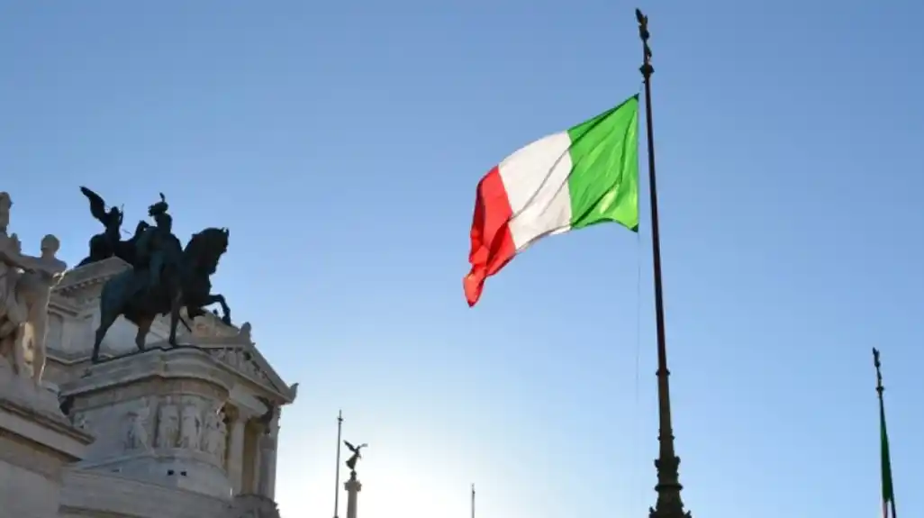 Italija kaznila naftne kompanije gotovo milijardu eura