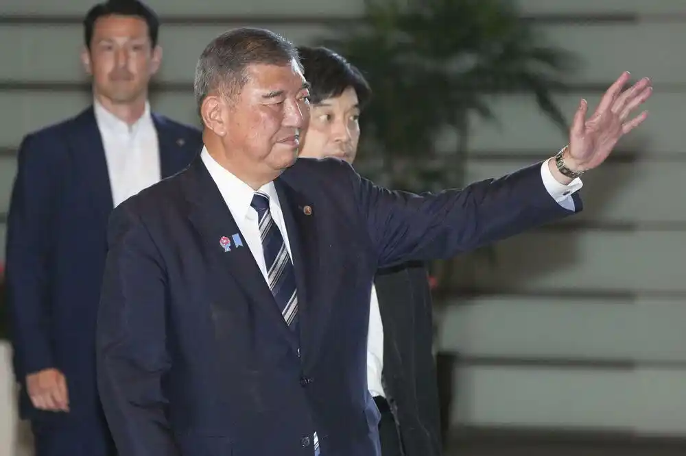 Japanska televizija: Premijer Šigeru Išiba namjerava da podnese ostavku