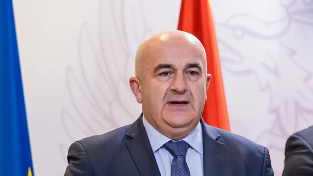Joković sa ribarima: Ministarstvo će u HITNOM  postupku uputiti sve  ZAHTJEVE na relevantne adrese