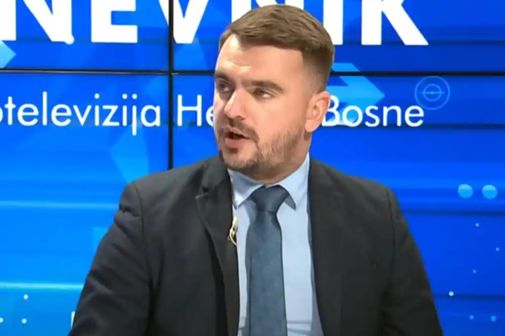 Kabinet predsjednika RS: Pranjić potpisao ukaz o proglašenju zakona, ovlastio ga je Dodik