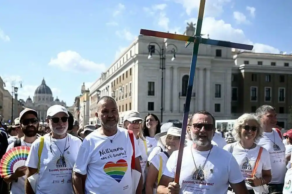 LGBTQ+ vernici na istorijskom hodočašću u Vatikanu