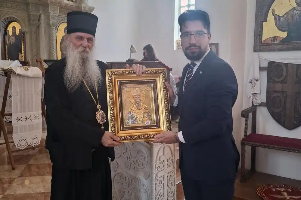 Mandićev šef kabineta umjesto njega u Hrvatskoj, iz NSD navode da je posjetio Zapadnu Slavoniju