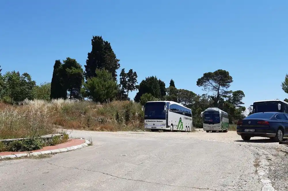 Milionski gubitak u režiji države: Gotovo dvije decenije mrcvarenja ulcinjskog hotela Galeb